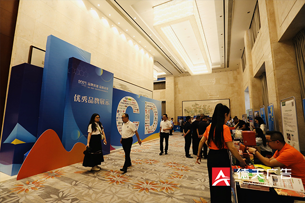 常德市德天廣告有限公司,品牌設(shè)計,活動策劃,影視攝制,廣告設(shè)備租賃,媒體廣告推廣,